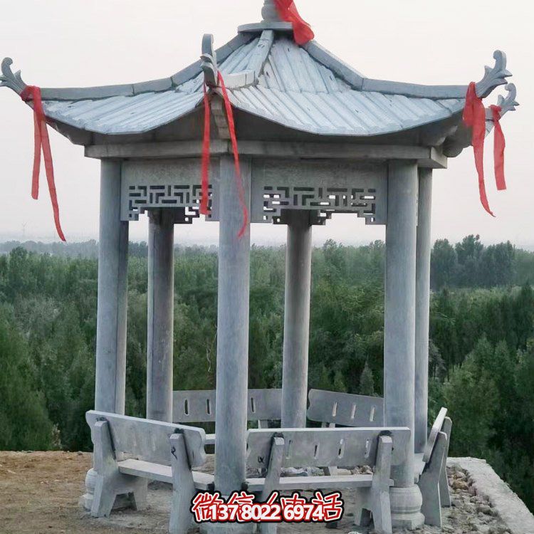 精致大理石雕涼亭，讓您在公園乘涼休息