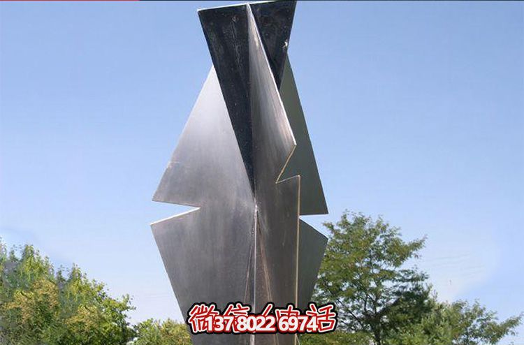 不銹鋼雕塑景觀，點(diǎn)綴學(xué)校、公園環(huán)境