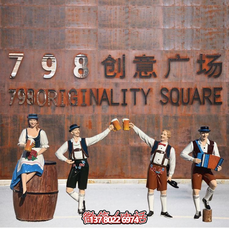 玻璃鋼雕塑——點(diǎn)綴廣場(chǎng)景觀，塑造優(yōu)雅人物卡通