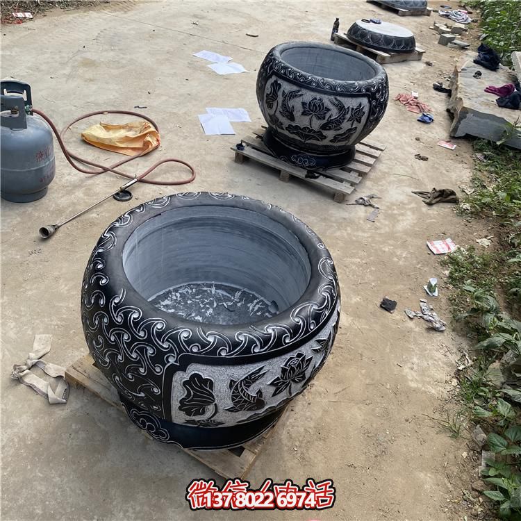 精美大理石養(yǎng)魚水缸，為您的景點(diǎn)增添美感