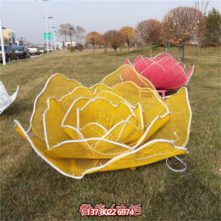 不銹鋼玫瑰花鏤空雕塑擺件，點綴戶外公園花園