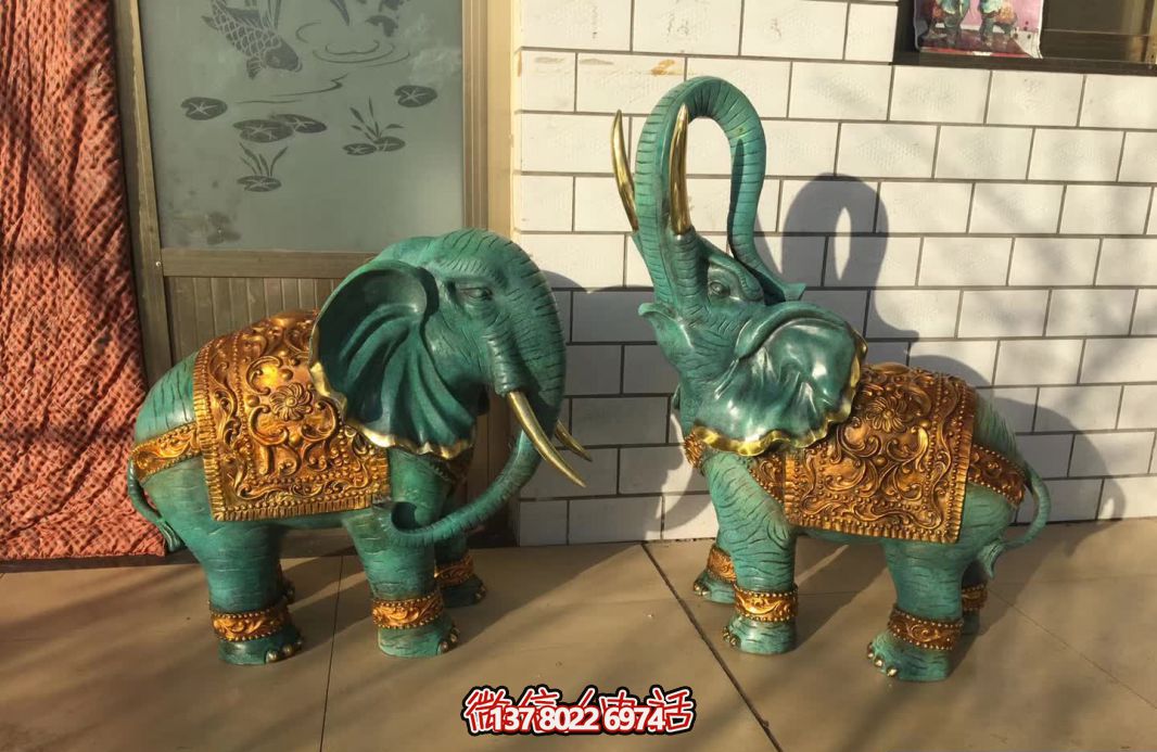 玻璃鋼大象彩繪雕塑，裝點(diǎn)室內(nèi)創(chuàng)意庭院