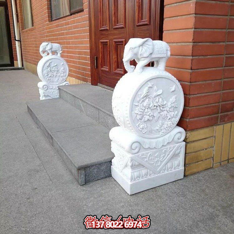 浪漫經(jīng)典，精致雕刻吉祥小象抱鼓石