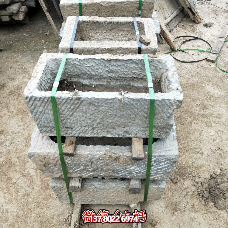 傳統(tǒng)工藝雕刻大理石擺件，點綴老石槽庭院造景