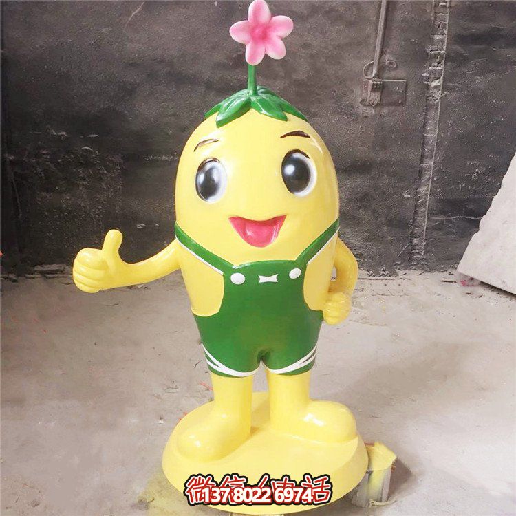 玻璃鋼卡通人物雕塑，給幼兒園創(chuàng)意擺放