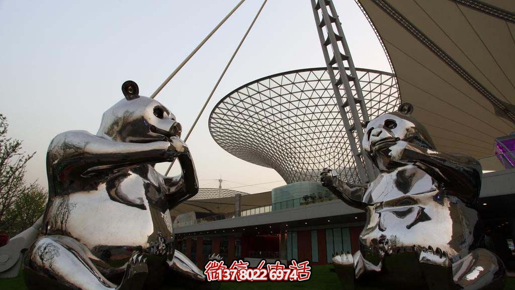 不銹鋼卡通熊貓雕塑，為動物園擺放鏡面裝飾
