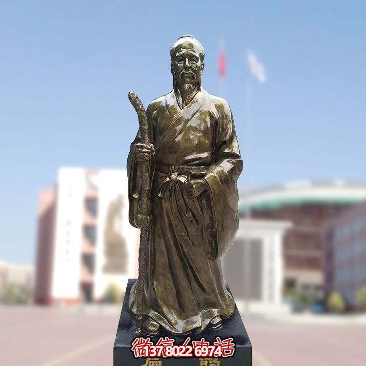仿銅扁鵲雕塑，玻璃鋼制戶外裝飾