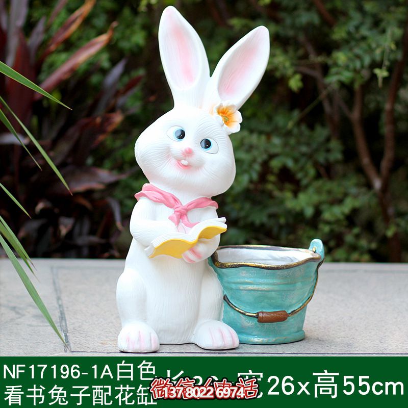 玻璃鋼兔子雕塑，為公園增色