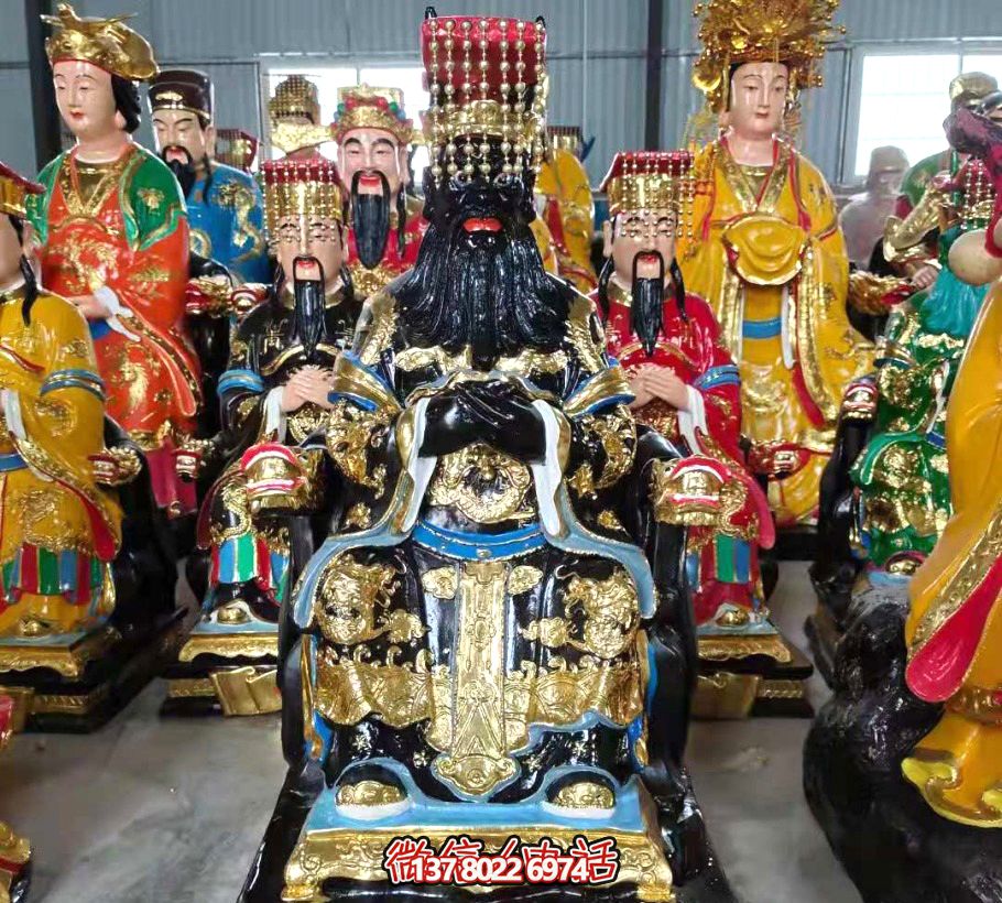 玻璃鋼彩繪龍王雕塑，傳承古老文化