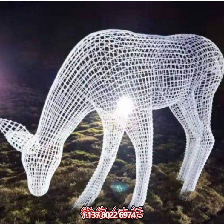 鏤空不銹鋼幾何梅花鹿雕塑，創(chuàng)意戶外擺件