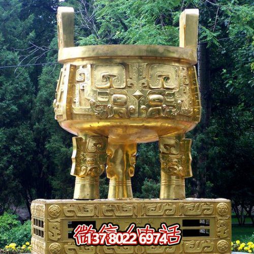 大型噴金漆鑄銅鼎，精美園林裝飾