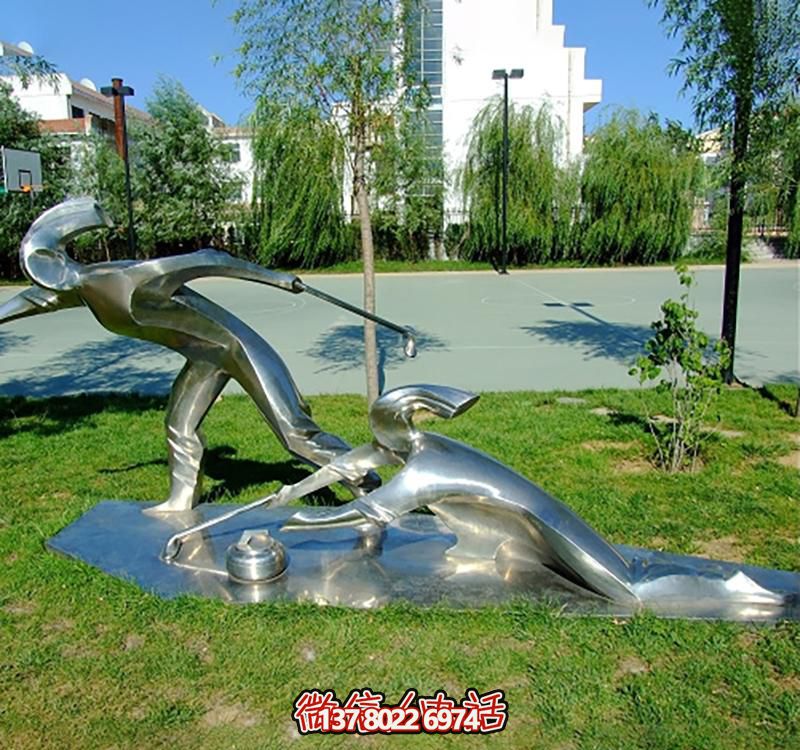 不銹鋼冰壺雕塑，點(diǎn)綴小區(qū)花園，創(chuàng)造休閑運(yùn)動(dòng)空間
