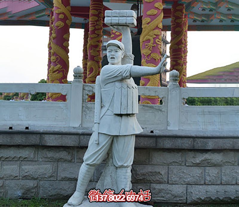 董存瑞景觀雕塑，點綴廣場景觀