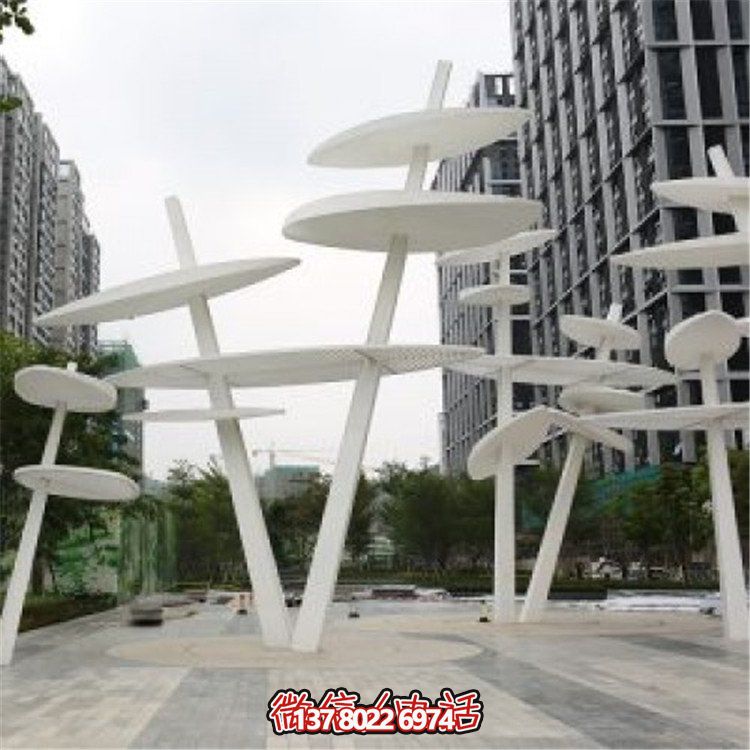 精美不銹鋼雕塑，點(diǎn)綴大型房地產(chǎn)廣場城市園林景觀