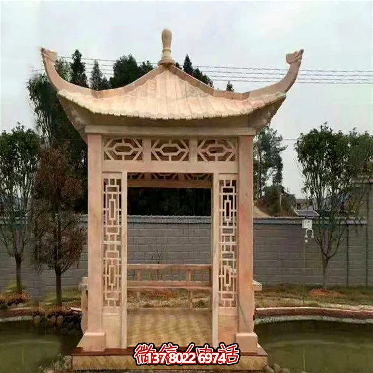 紅石雕鏤涼亭，晚霞中空中創(chuàng)意雕塑