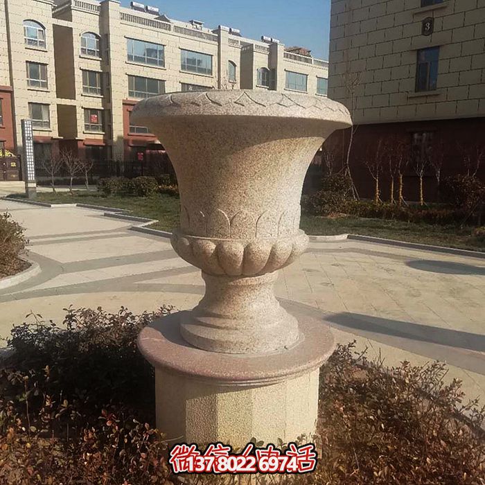 歐式裝飾石雕花盆，讓您的小區(qū)更添靚麗
