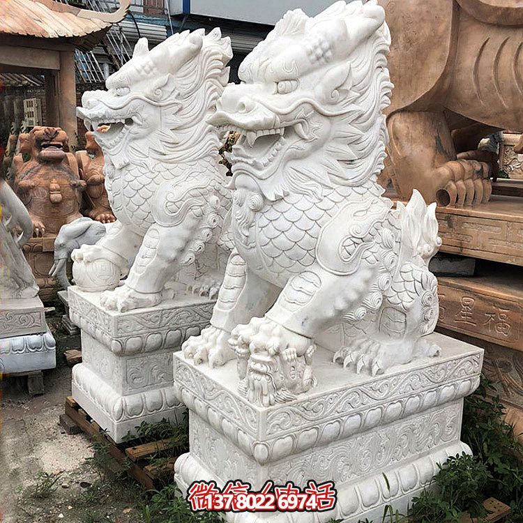 大型漢白玉石雕麒麟雕塑，為您的庭院門口增添獨特景觀