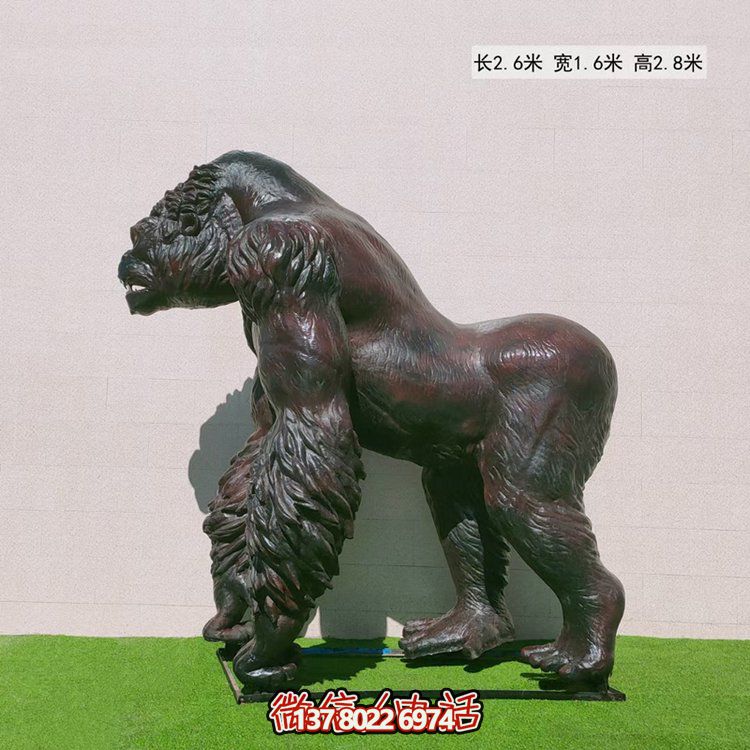 玻璃鋼仿真大猩猩動物雕塑，點(diǎn)綴游樂園游樂擺放