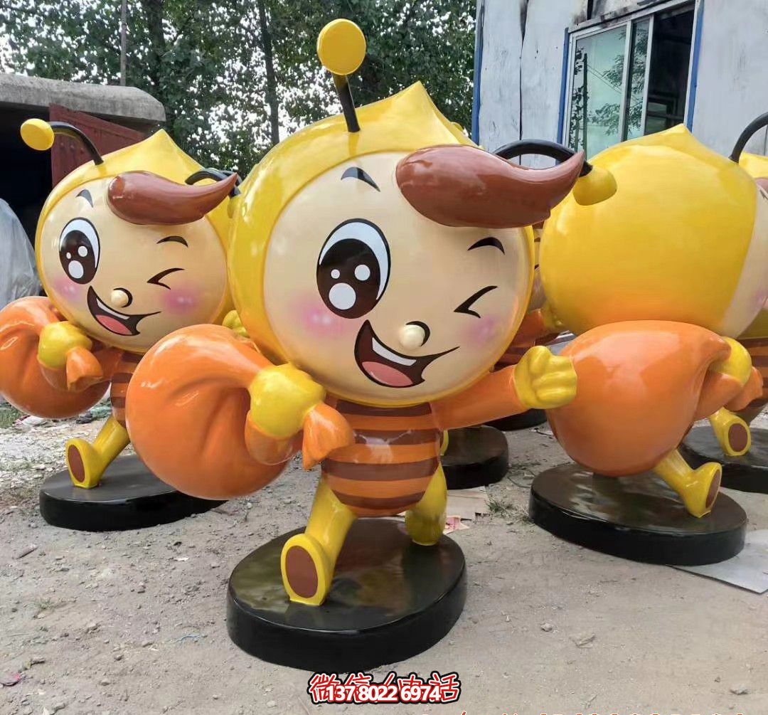 仿真蜜蜂雕塑背包，輕便玻璃鋼裝飾小區(qū)、景區(qū)和草坪