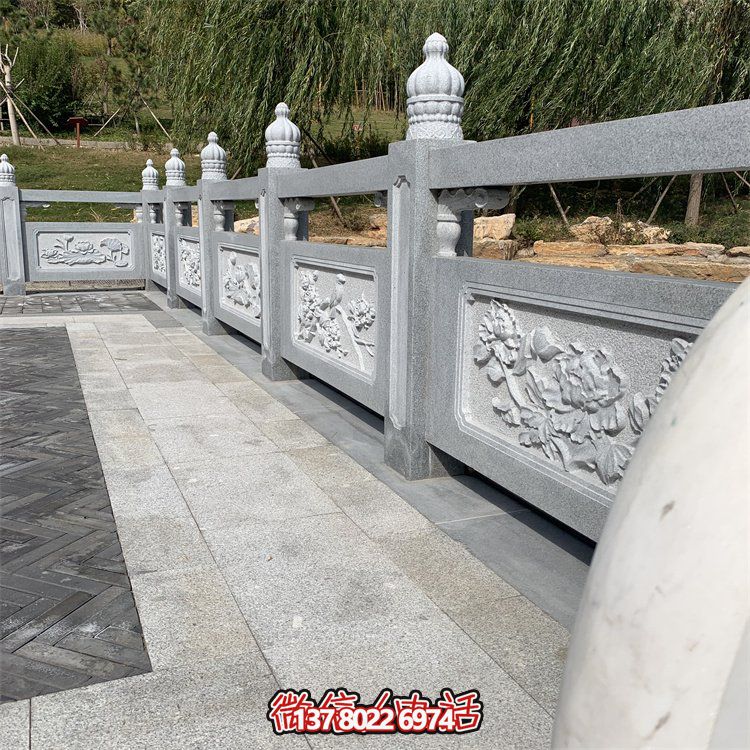 石雕欄桿，菊花紋石欄板