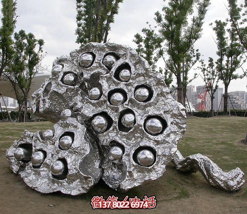 廣場不銹鋼鏡面抽象創(chuàng)意蓮蓬雕塑 廣場不銹鋼鏡面抽象創(chuàng)意蓮蓬雕塑